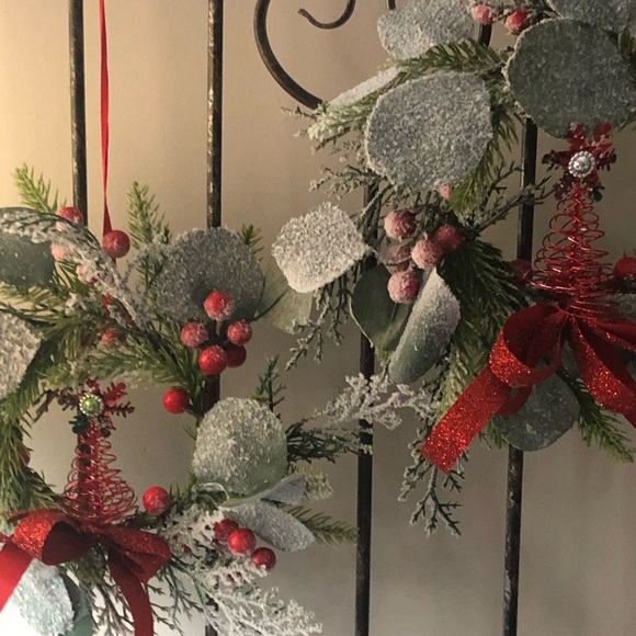 🎄Pair of Mini Wreaths 🎄 - Picture 4 of 5